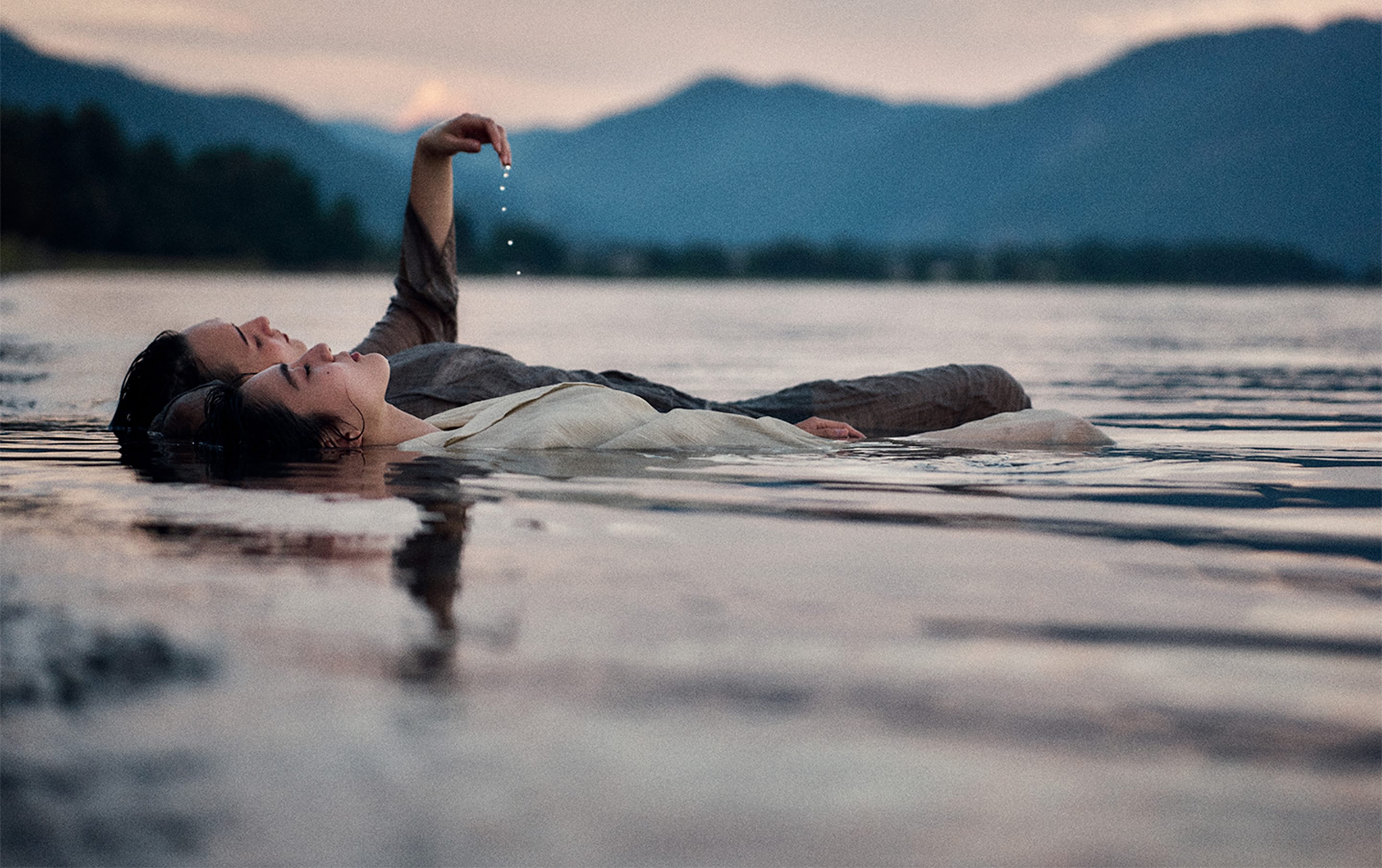 メインビジュアル1