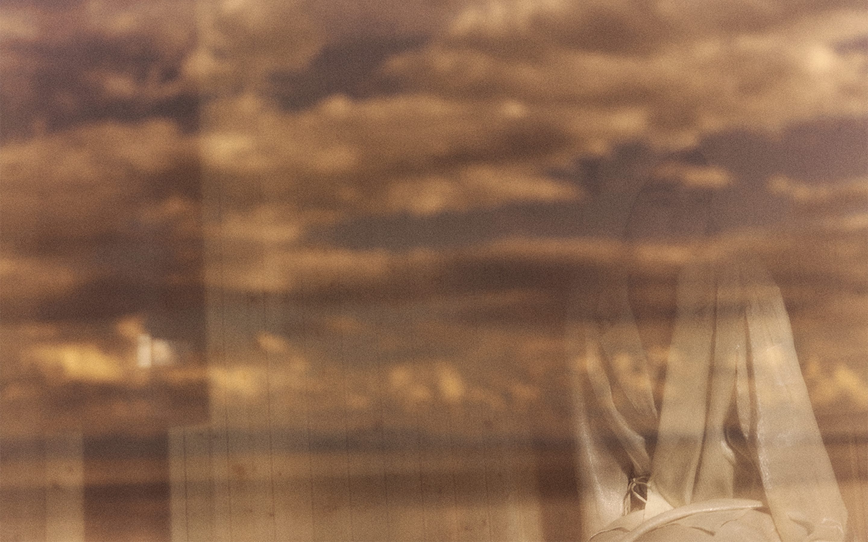 メインビジュアル4