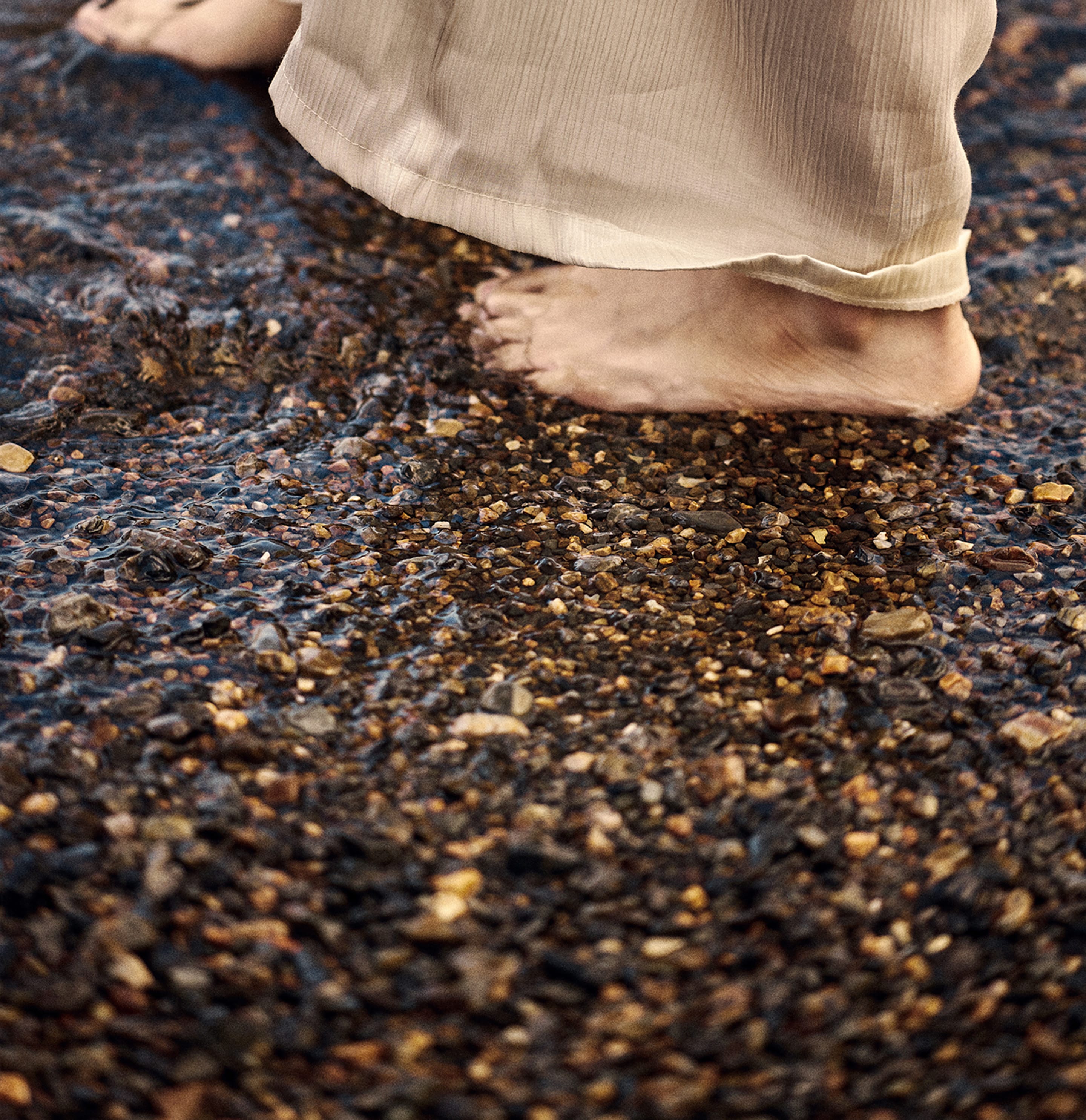 メインビジュアル6